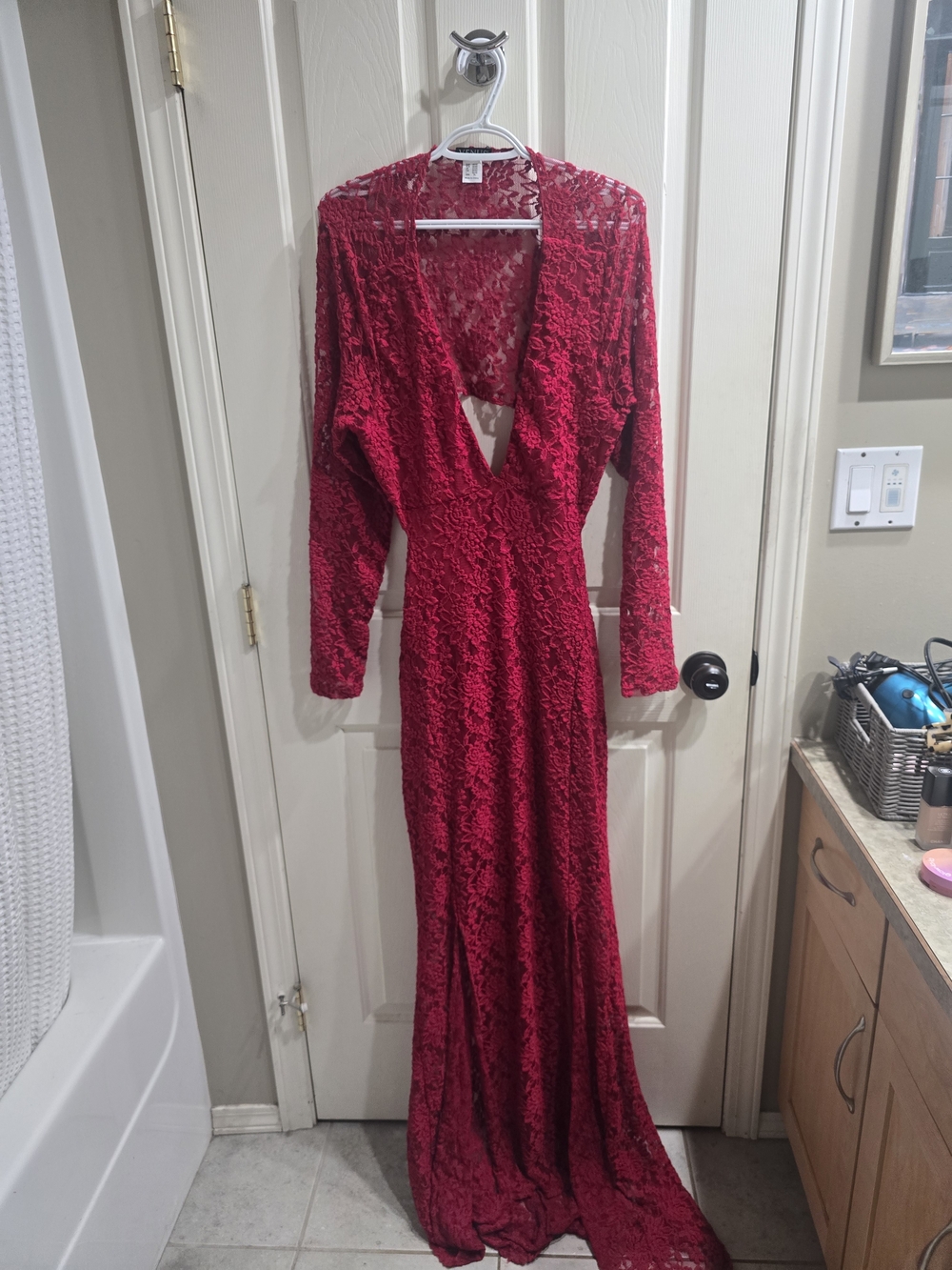 VENUS Red Lace Long Sleeve V-Neck Evening Gown